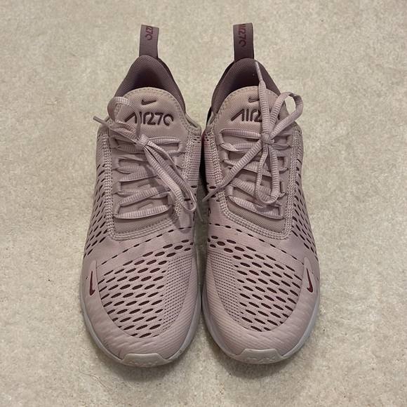 Nike Sneakers - Picture 2 of 3